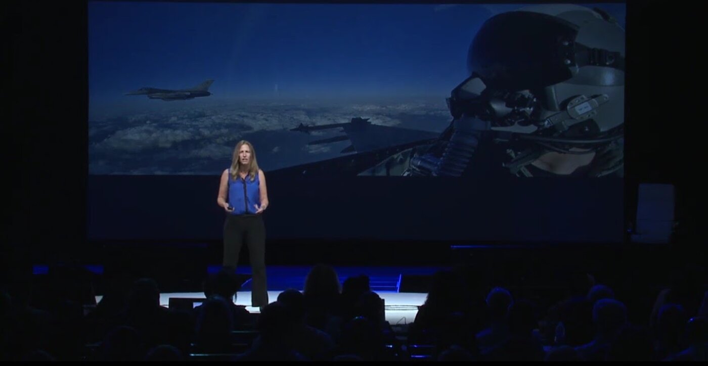 Ilana Golan keynoting the F-16 story at Inman Connect to roughly 5,000 attendees