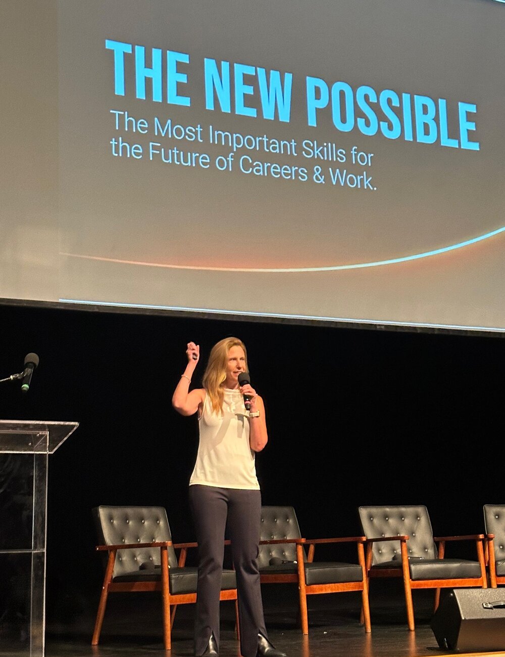 Ilana Golan keynoting 'The New Possible: The Most Important Skills for the Future of Careers & Work'